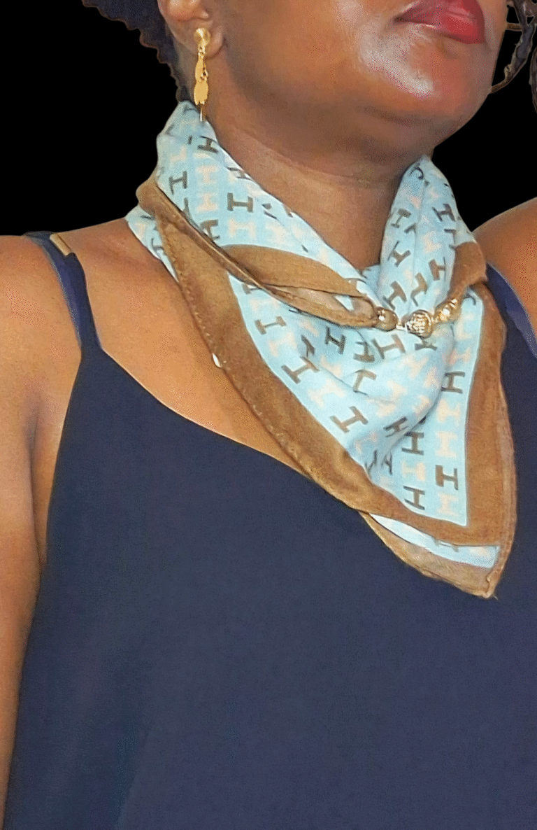 product-modern-letter-h-green-scarf-5