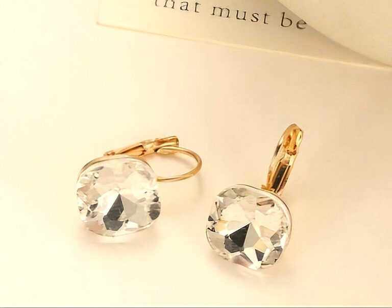 product-square-fishtail-white-earings-21