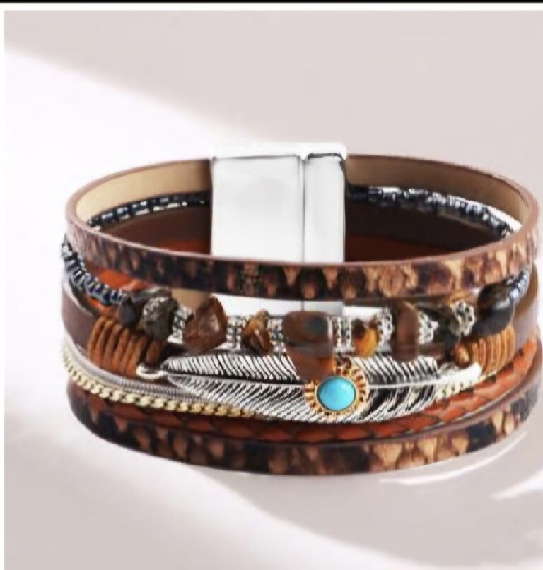 product-vintage-big-leather-bracelet-feather-coffeee-colour-5