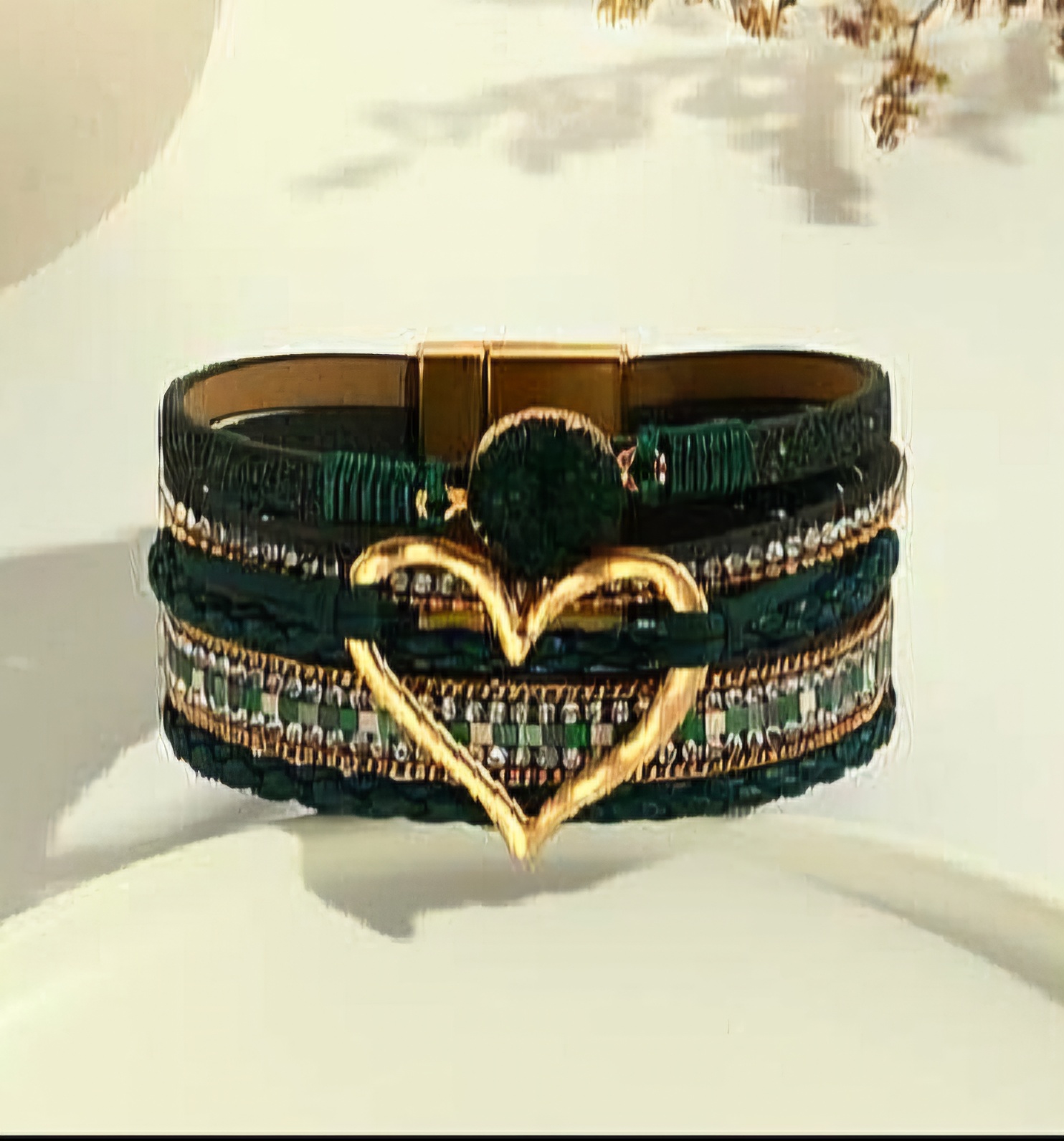 product-vintage-big-love-leather-bracelet-army-green-5