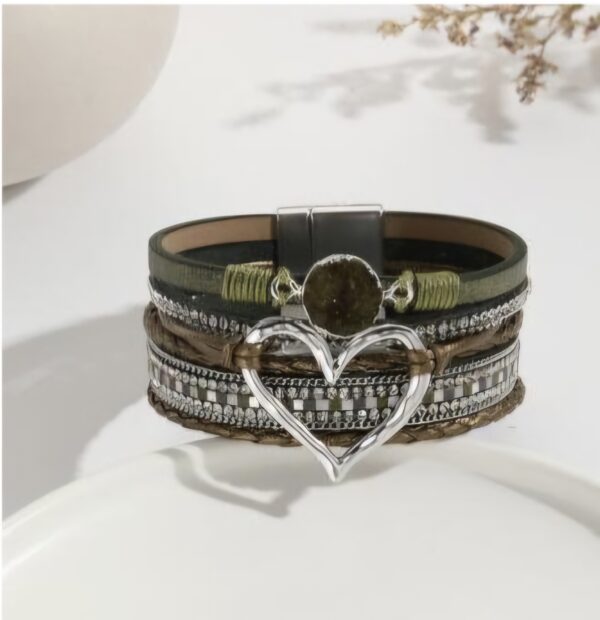 product-vintage-big-love-leather-bracelet-grass-green-3