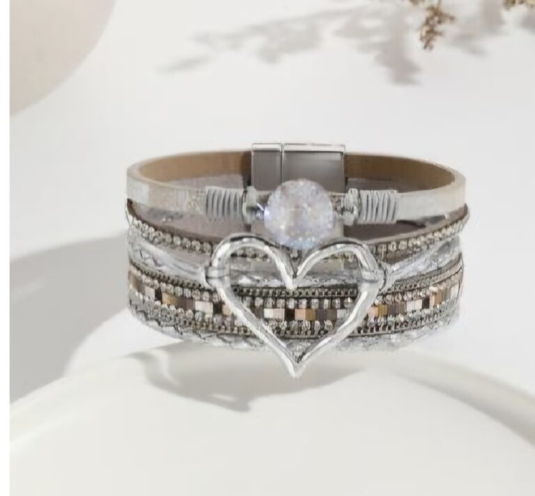 product-vintage-big-love-leather-bracelet-silver-5