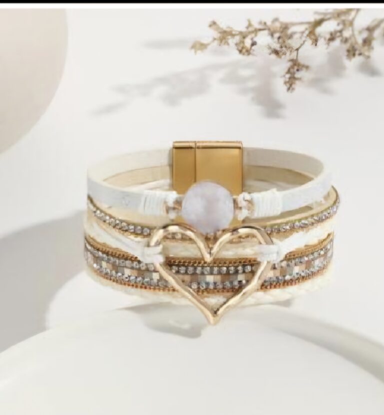 product-vintage-big-love-leather-bracelet-white-5